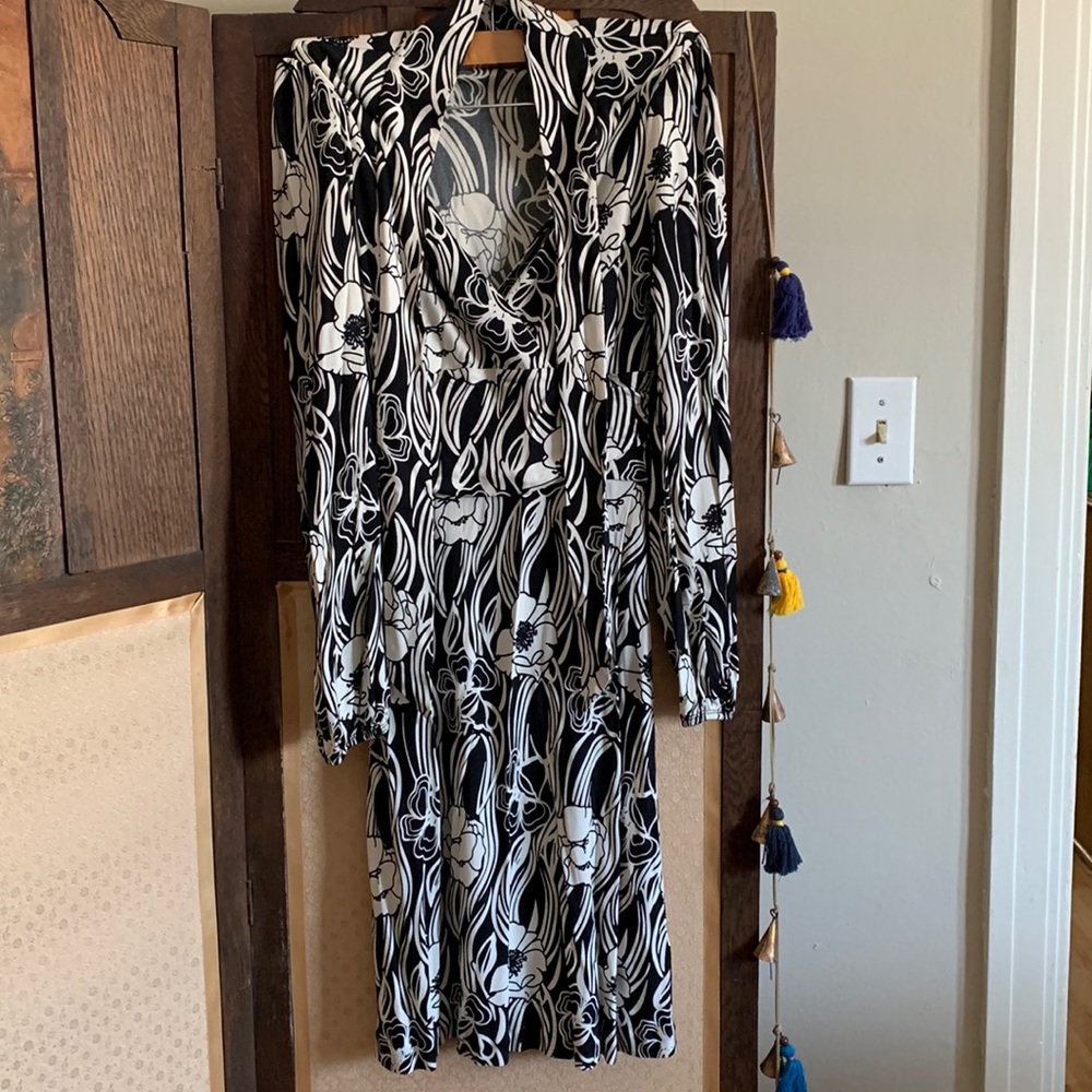 Floral blouson sleeve faux wrap dress